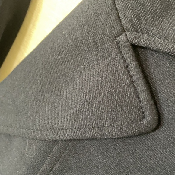 Ann Taylor’s LOFT Navy Short Sleeved Blazer/Jacket - Picture 4 of 7